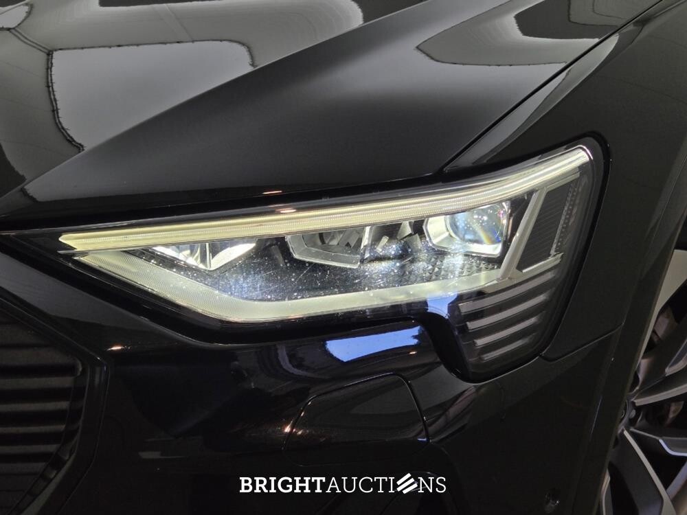 Audi e-tron Sportback 50 S edition Quattro 71 kWh 313pk 2021, GGS-51-V