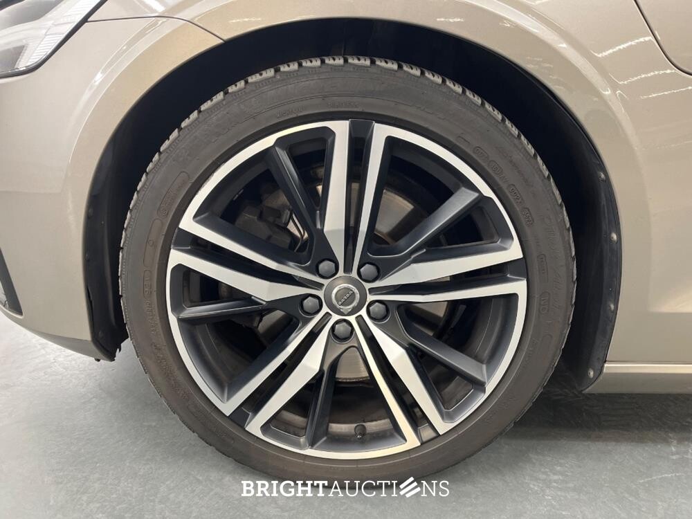 Volvo V60 T8 Recharge R-Design 2.0 AWD 405pk 2021 (Origineel-NL), K-183-JP