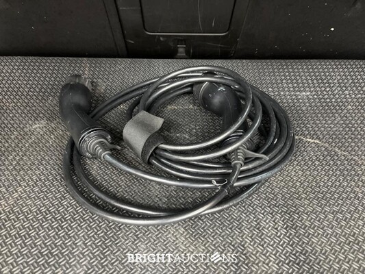 Volvo V60 T8 Recharge R-Design 2.0 AWD 405pk 2021 (Origineel-NL), K-183-JP