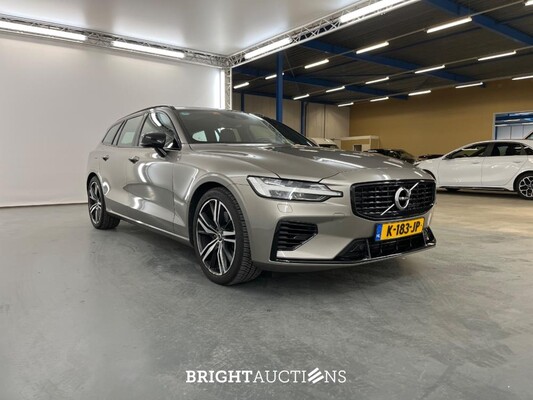 Volvo V60 T8 Recharge R-Design 2.0 AWD 405pk 2021 (Origineel-NL), K-183-JP
