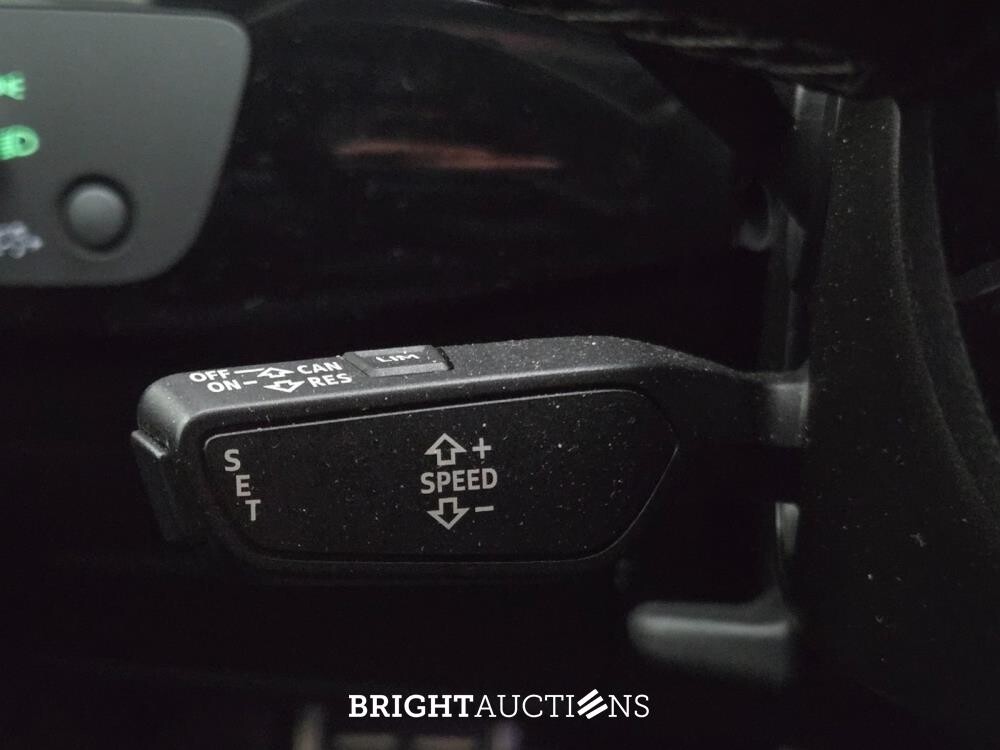 Audi A4 Avant 35 S edition Competition TFSI 150pk 2021 (Origineel-NL), K-175-XS