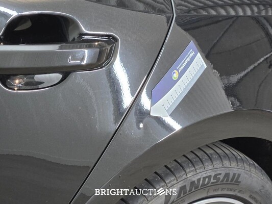 Audi A4 Avant 35 S edition Competition TFSI 150pk 2021 (Origineel-NL), K-175-XS