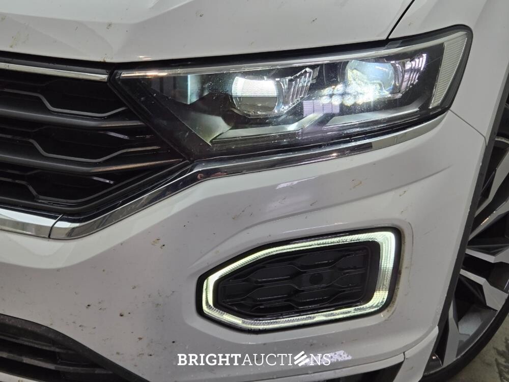 Volkswagen T-Roc 4Motion Sport 2.0 TSI 190pk 2019, T-682-RB