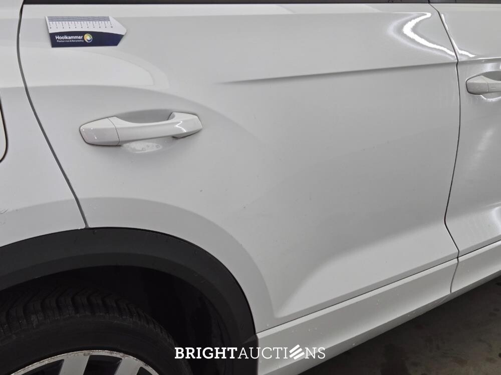 Volkswagen T-Roc 4Motion Sport 2.0 TSI 190pk 2019, T-682-RB