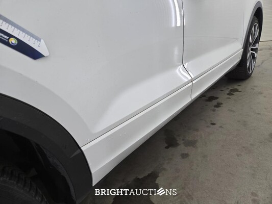 Volkswagen T-Roc 4Motion Sport 2.0 TSI 190pk 2019, T-682-RB
