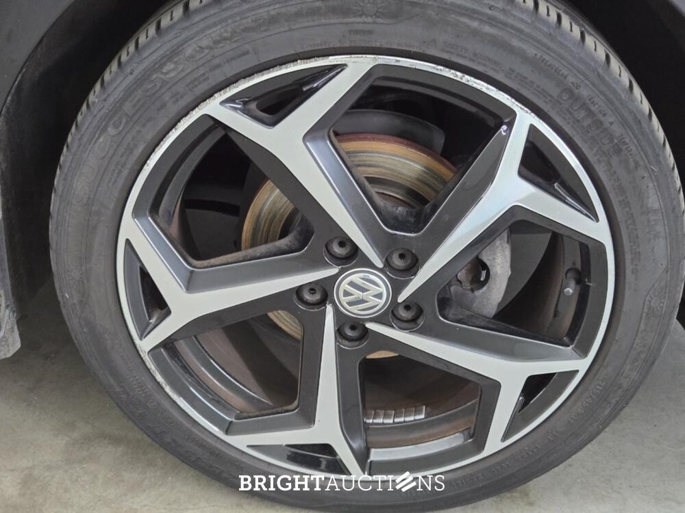 Volkswagen Polo Highline Business R 1.0 TSI 95pk 2020 (Origineel-NL), J-633-FX