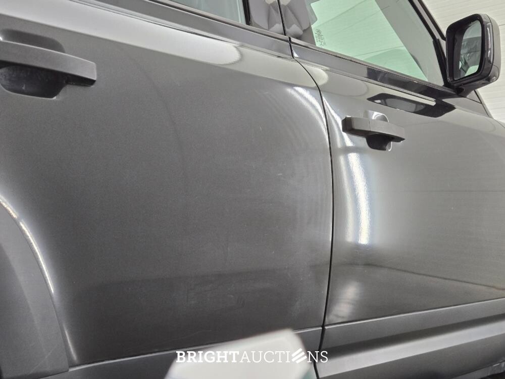 Land Rover Defender D200 110 MHEV 3.0 200pk 2021 (Origineel-NL), VKJ-71-S