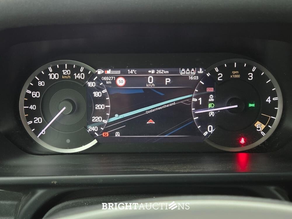 Land Rover Defender D200 110 MHEV 3.0 200pk 2021 (Origineel-NL), VKJ-71-S