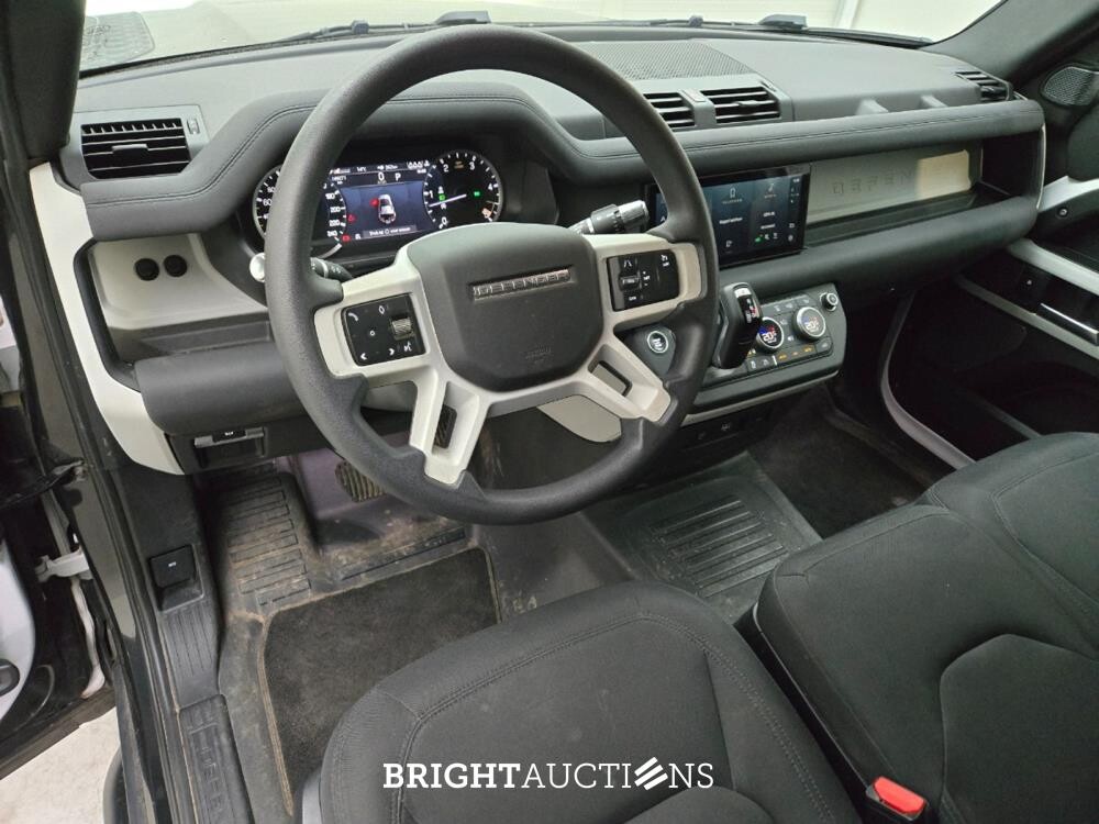 Land Rover Defender D200 110 MHEV 3.0 200pk 2021 (Origineel-NL), VKJ-71-S