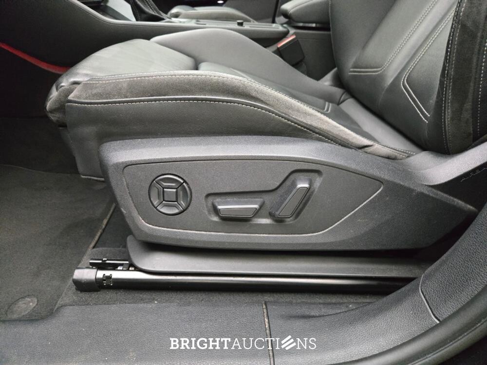 Audi Q3 Sportback 45 e Business Edition TFSI 266pk 2021, HKS-19-B