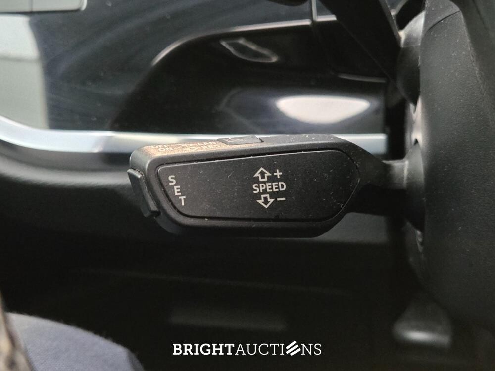 Audi Q3 Sportback 45 e Business Edition TFSI 266pk 2021, HKS-19-B