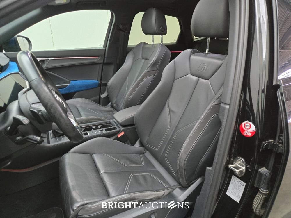 Audi Q3 Sportback 45 e Business Edition TFSI 266pk 2021, HKS-19-B