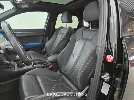 Audi Q3 Sportback 45 e Business Edition TFSI 266pk 2021, HKS-19-B