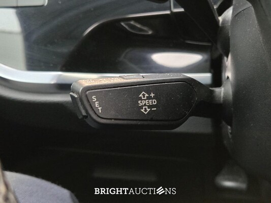 Audi Q3 Sportback 45 e Business Edition TFSI 266pk 2021, HKS-19-B