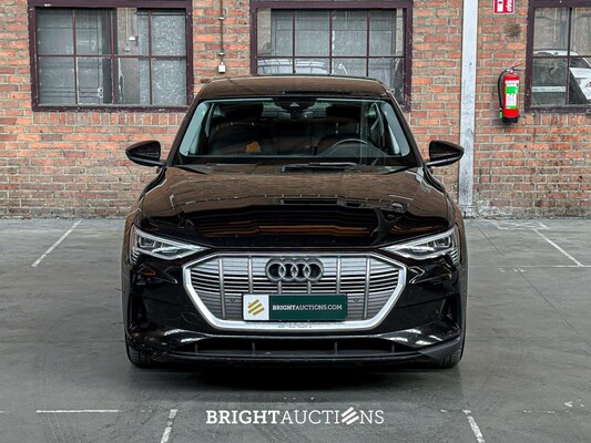 Audi e-tron Sportback 55 quattro edition 95 kWh 408pk 2020 (Origineel-NL+1e eigenaar), K-470-GB