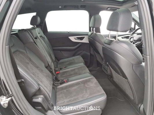 Audi Q7 55 E Q Pro L S TFSI 476pk 2021 (Origineel-NL), K-162-JJ