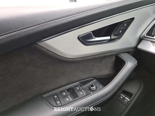 Audi Q7 55 E Q Pro L S TFSI 476pk 2021 (Origineel-NL), K-162-JJ