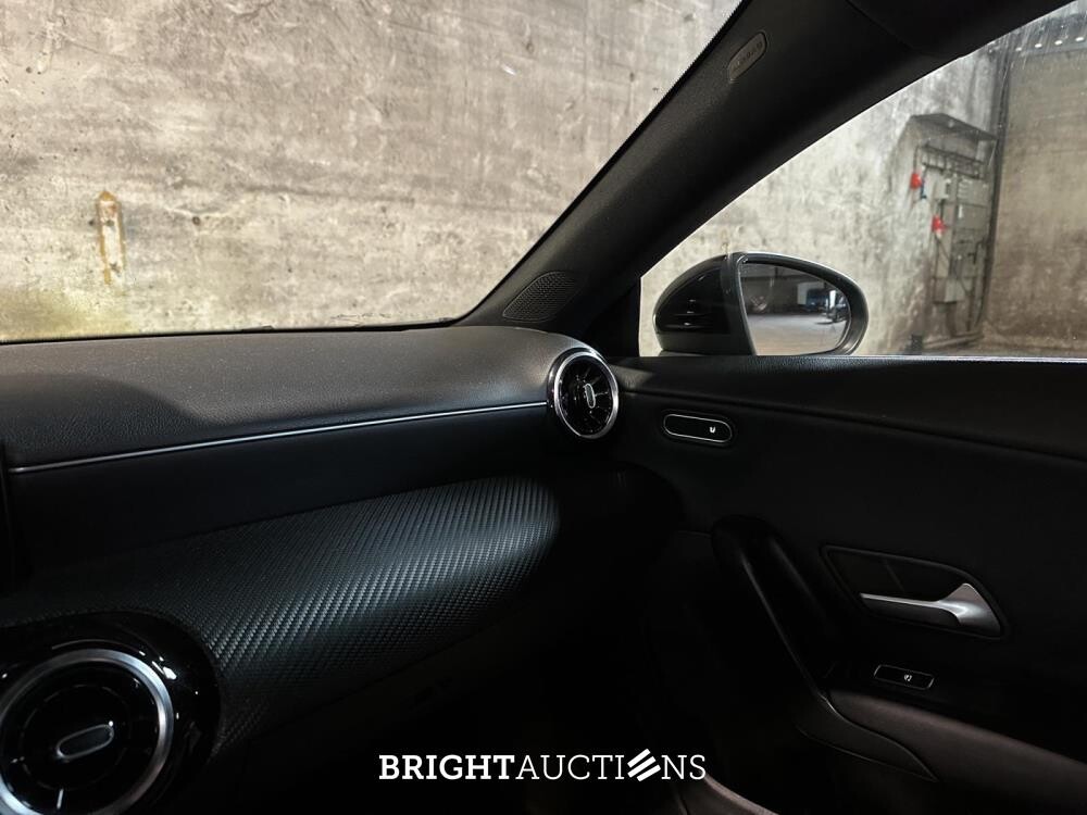 Mercedes-Benz CLA 200 Shooting Brake Business Solution CLA-klasse 163pk 2021 (Origineel-NL+1e eigenaar), K-870-ZK