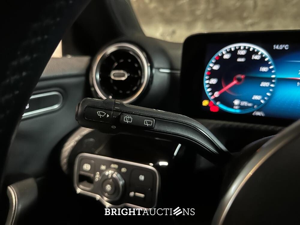 Mercedes-Benz CLA 200 Shooting Brake Business Solution CLA-klasse 163pk 2021 (Origineel-NL+1e eigenaar), K-870-ZK