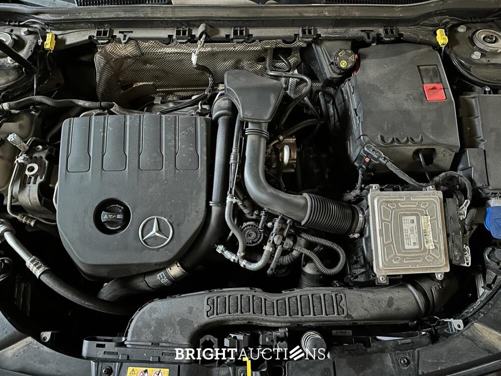 Mercedes-Benz CLA 200 Shooting Brake Business Solution CLA-klasse 163pk 2021 (Origineel-NL+1e eigenaar), K-870-ZK