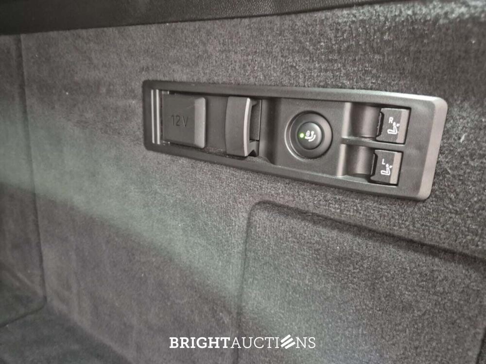 BMW iX xDrive40 272pk 2023, 2DHA020
