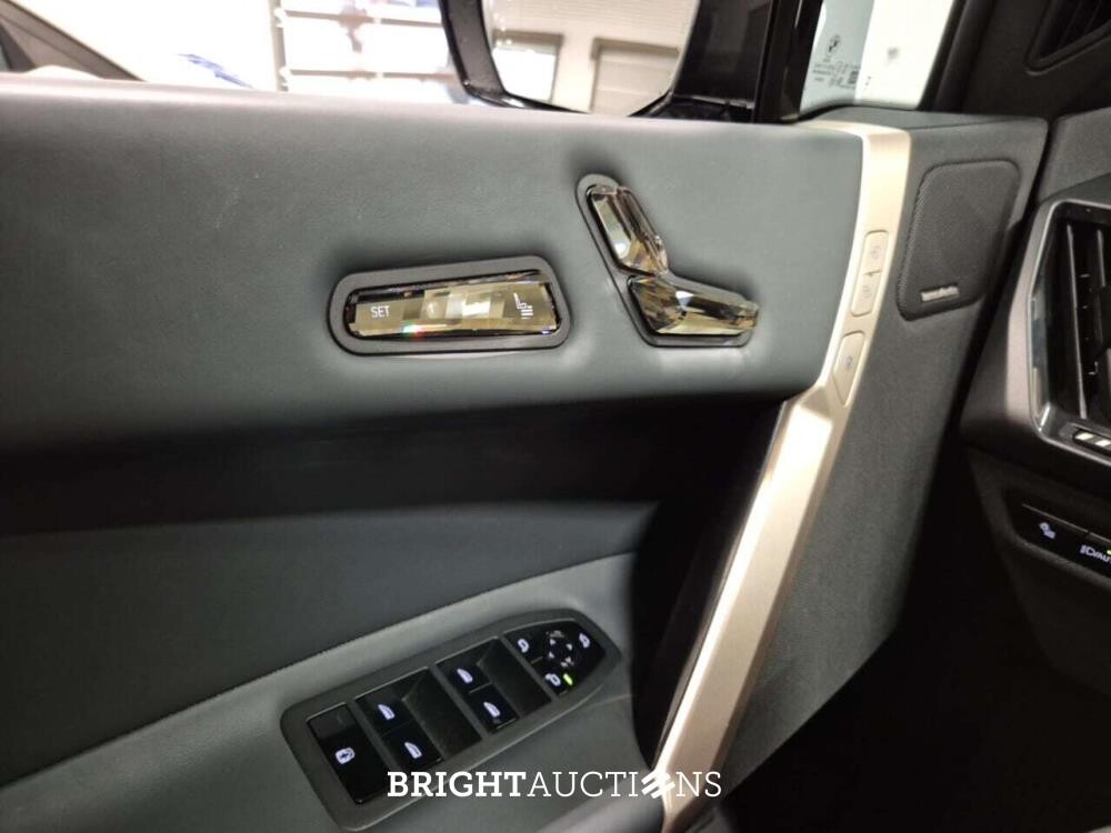 BMW iX xDrive40 272pk 2023, 2DHA020
