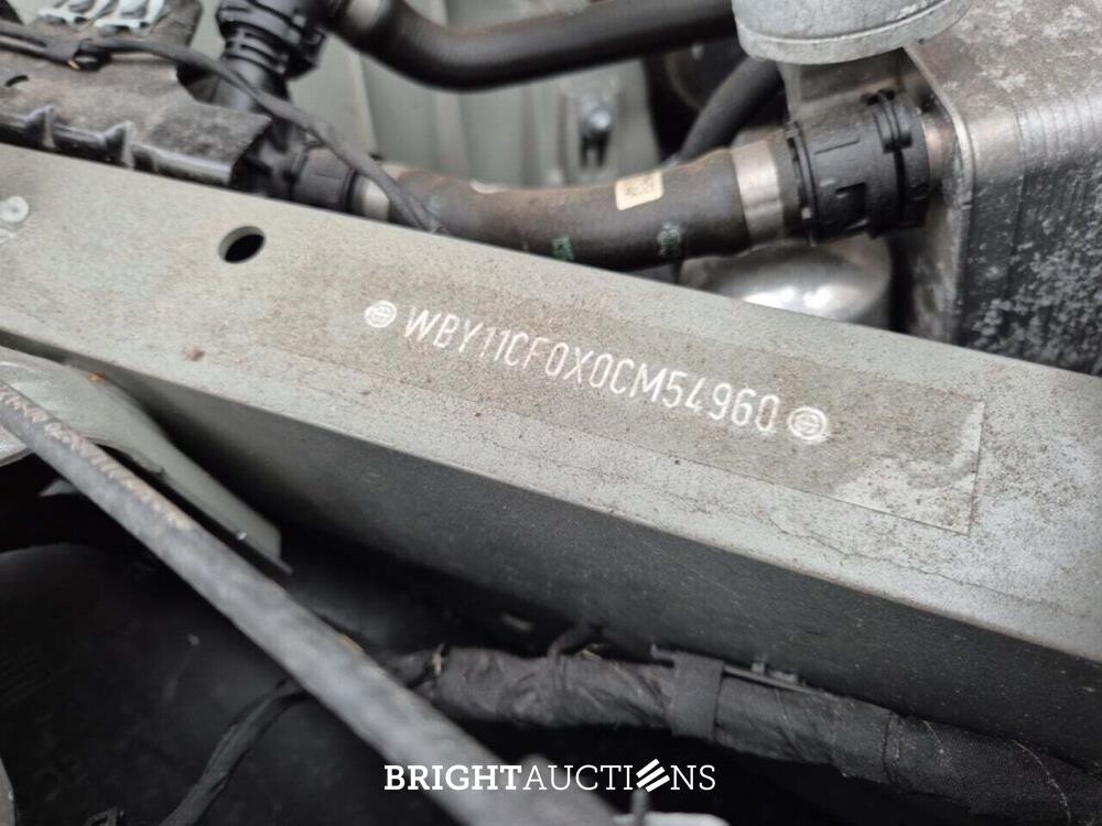 BMW iX xDrive40 272hp 2023, 2DHA020