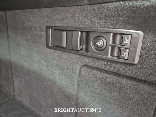 BMW iX xDrive40 272pk 2023, 2DHA020