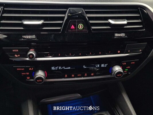 BMW 530e Touring M Sport 184pk 2023 5-Serie, 2DQH529