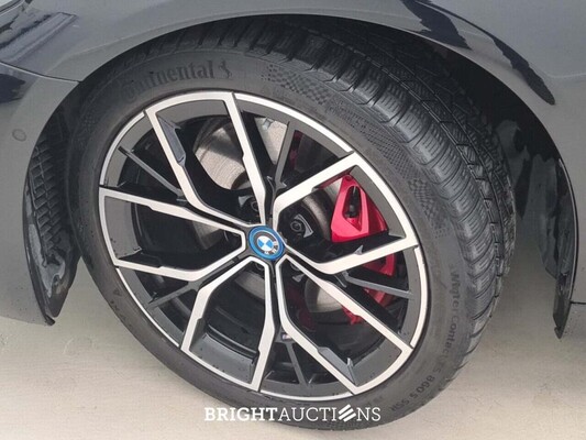BMW 530e Touring M Sport 184pk 2023 5-Serie, 2DQH529