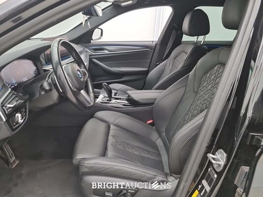 BMW 530e Touring M Sport 184pk 2023 5-Serie, 2DQH529