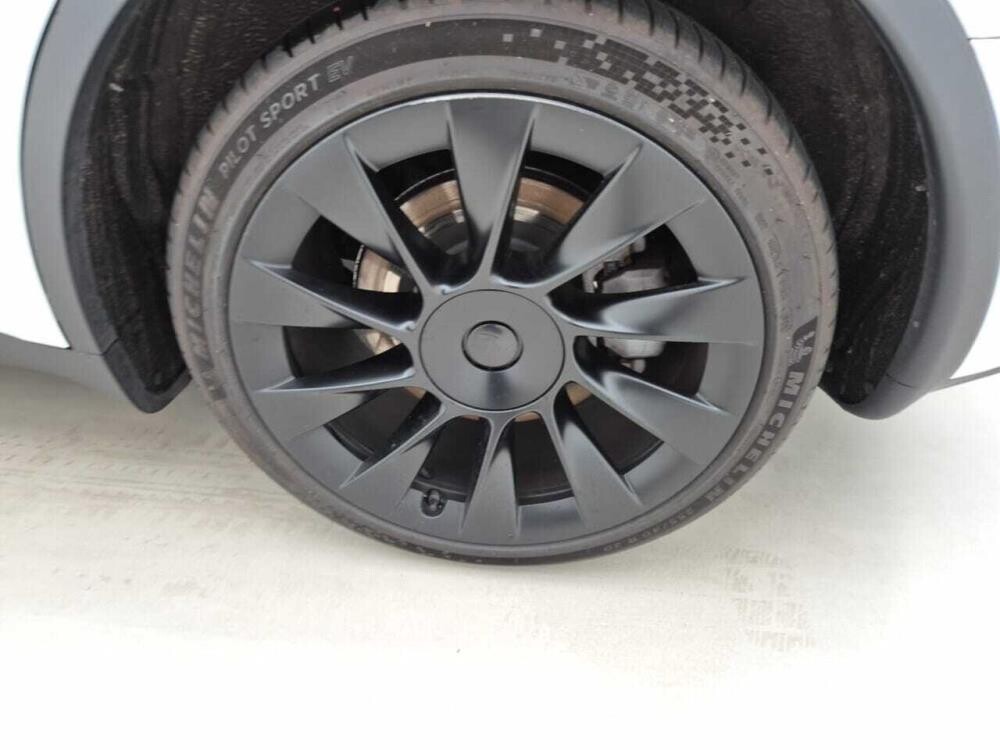 Tesla Model Y Long Range AWD 75 kWh 351pk 2023 (Origineel-NL), T-610-DJ