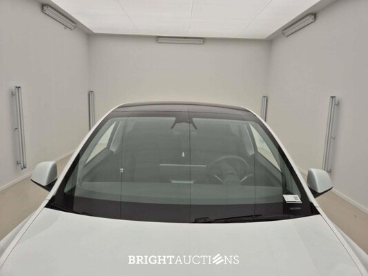Tesla Model Y Long Range AWD 75 kWh 351pk 2023 (Origineel-NL), T-610-DJ