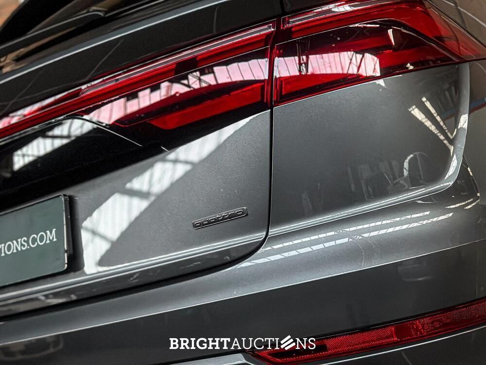 Audi Q8 55 TFSIe Quattro 3.0 V6 S-Line -NIEUW- 394PK 2025 Plug-In Hybrid (Fabrieksgarantie)