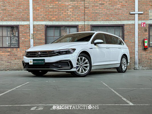 Volkswagen Passat Variant 1.4 TSI PHEV GTE Business 156hp 2021 (Original-NL+1Erstbesitzer), K-814-XG