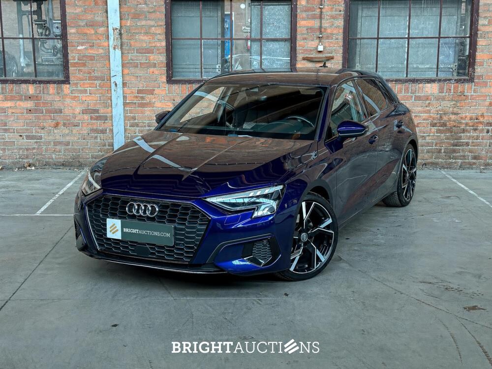 Audi A3 Sportback 35 TFSI Business edition 150pk 2020 (Origineel-NL+1e eignaar), J-594-JG