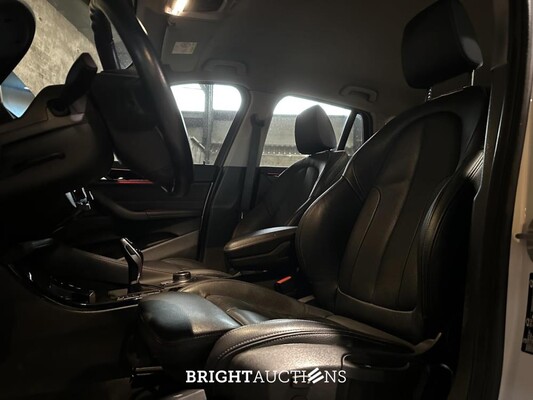BMW X1 sDrive20i Business Edition Plus 178pk 2022 (Origineel-NL), P-914-LJ