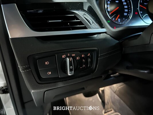 BMW X1 sDrive20i Business Edition Plus 178pk 2022 (Origineel-NL), P-914-LJ