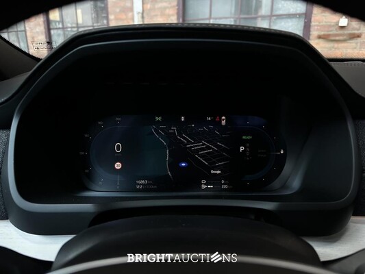Volvo XC90 T8 AWD Plus Dark 457pk 2025 7-Persoons (1.100 KM) Fabrieksgarantie