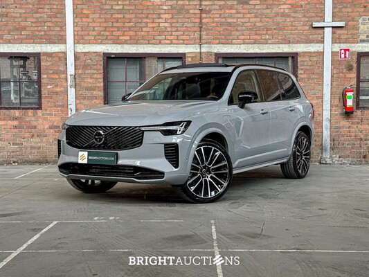 Volvo XC90 T8 AWD Plus Dark 457pk 2025 7-Persoons (1.100 KM) Fabrieksgarantie
