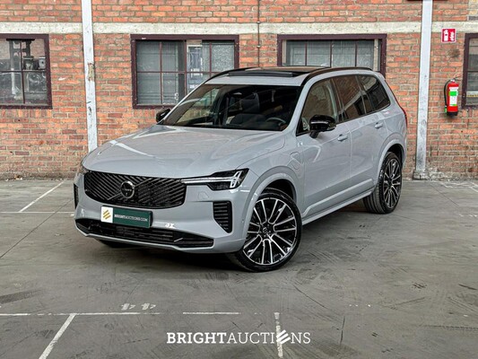 Volvo XC90 T8 AWD Plus Dark 457pk 2025 7-Persoons (1.100 KM) Fabrieksgarantie