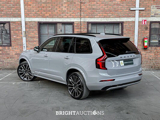 Volvo XC90 T8 AWD Plus Dark 457pk 2025 7-Persoons (1.100 KM) Fabrieksgarantie