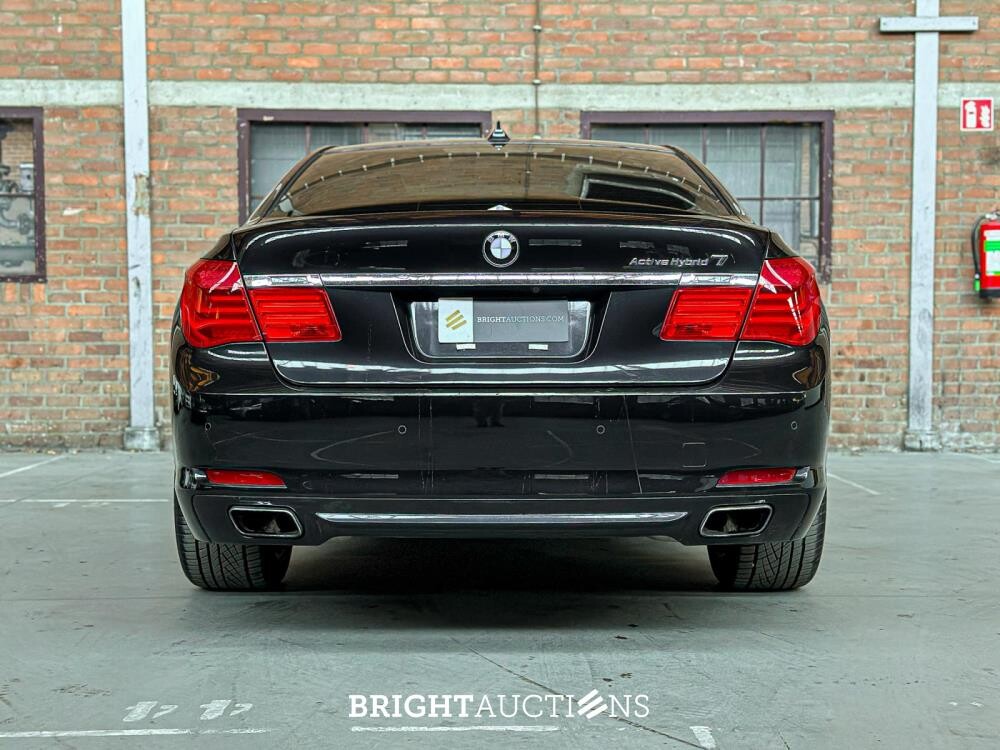 BMW ActiveHybrid7 F04 4.4 V8 7-serie 465pk 2011 -Youngtimer-