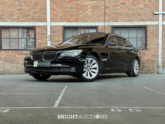BMW ActiveHybrid7 F04 4.4 V8 7-er Reihe 465PS 2011 -Youngtimer-