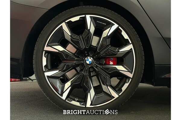 BMW 540d xDrive 285pk 2025 5-Serie, JFR-21-L