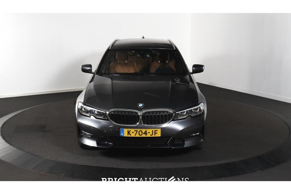 BMW 330e eDrive Edition 296pk 2021 (Origineel-NL) 3-Serie, K-704-JF