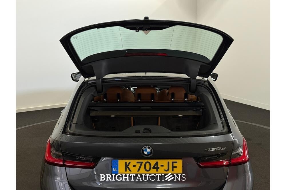 BMW 330e eDrive Edition 296pk 2021 (Origineel-NL) 3-Serie, K-704-JF