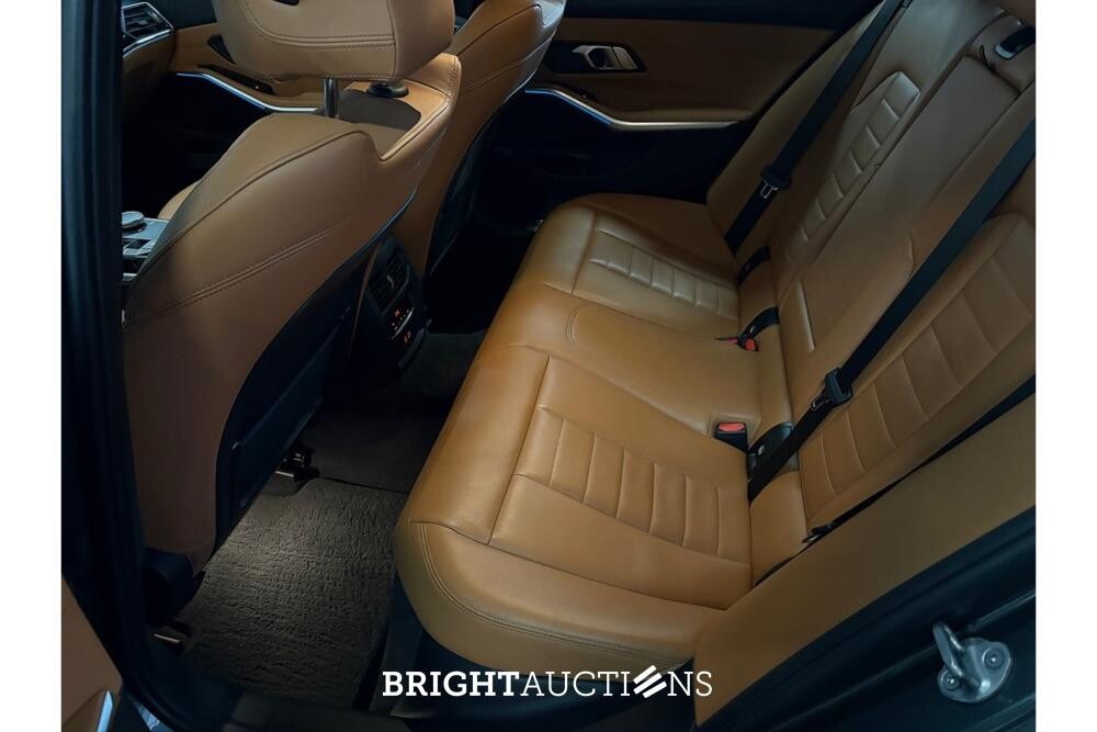 BMW 330e eDrive Edition 296pk 2021 (Origineel-NL) 3-Serie, K-704-JF