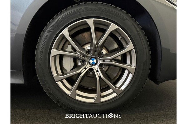 BMW 330e eDrive Edition 296pk 2021 (Origineel-NL) 3-Serie, K-704-JF