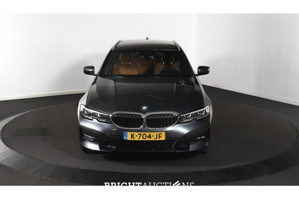 BMW 330e eDrive Edition 296pk 2021 (Origineel-NL) 3-Serie, K-704-JF
